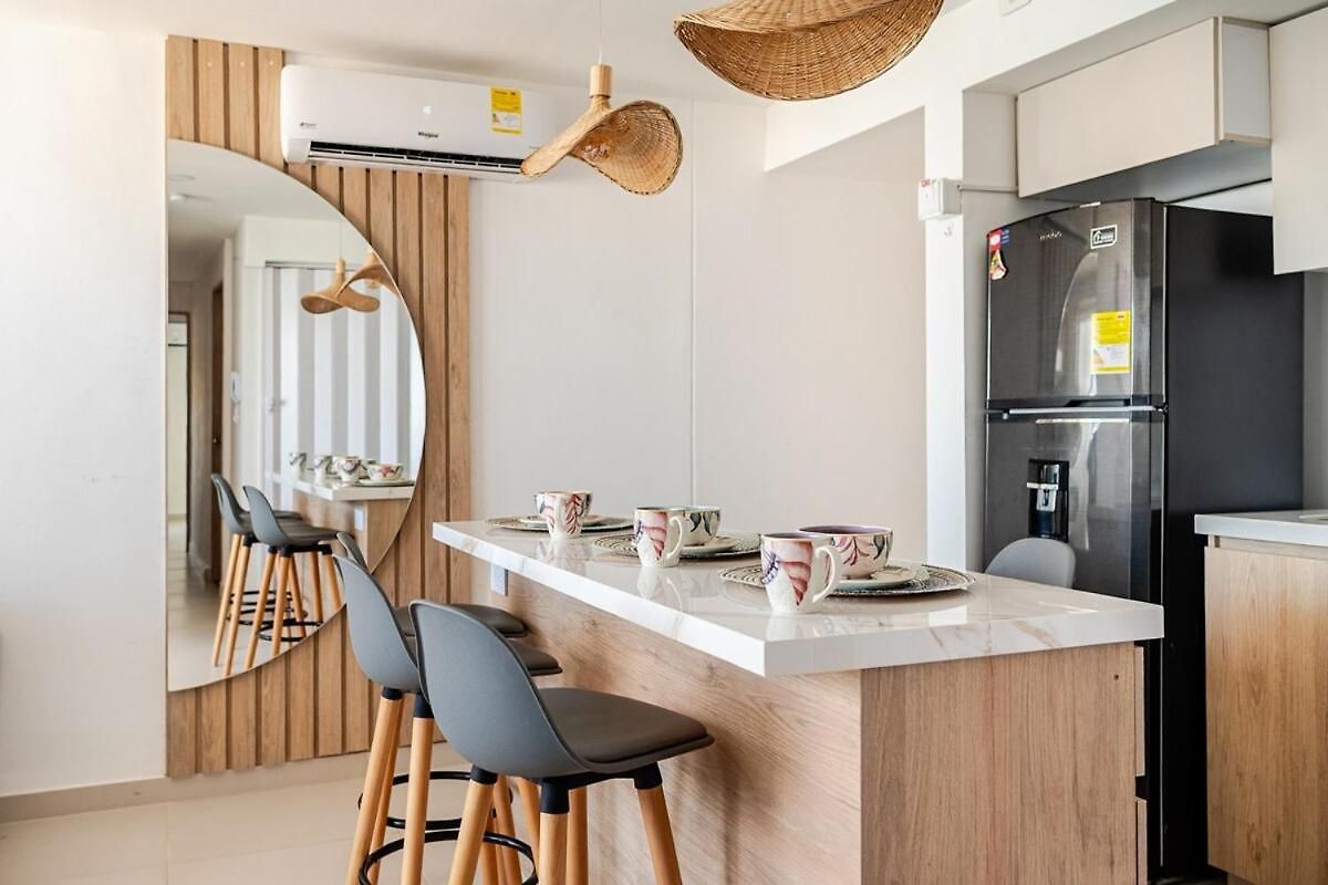 Piso 31, Cerca Aeropuerto Y Playa De Marbella *