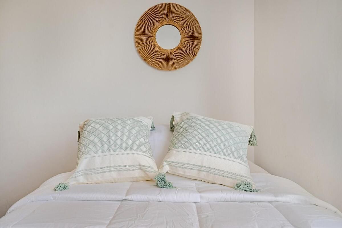 Piso 31, Cerca Aeropuerto Y Playa De Marbella * Cartagena