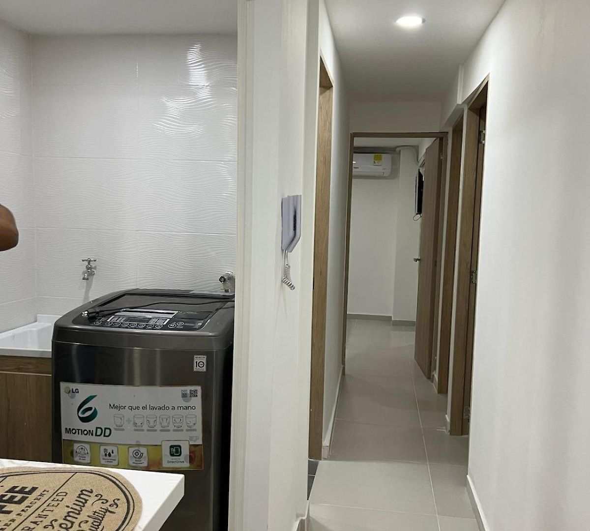 Piso 31, Cerca Aeropuerto Y Playa De Marbella Apartamento *